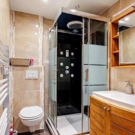 2-3 Pieces Au Coeur D'antibes- & Gare A Pied Apartment